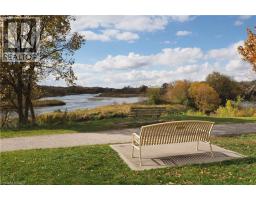 727 RIVERSIDE Drive - 44