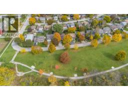 727 RIVERSIDE Drive - 9