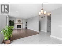 21 SYCAMORE Drive N - 17