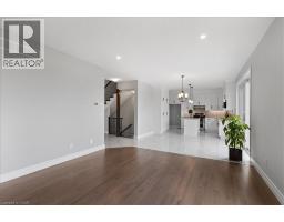 21 SYCAMORE Drive N - 19