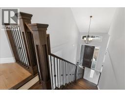 21 SYCAMORE Drive N - 22