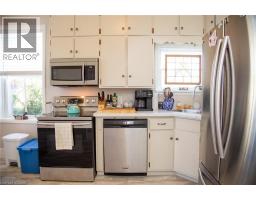 2016 PARK Street - 11