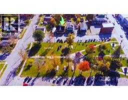 2016 PARK Street - 47