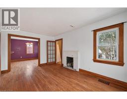 632 PERCY Street - 6