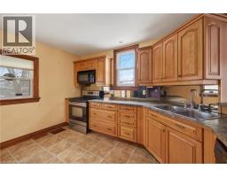 632 PERCY Street - 8