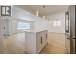 328 THE COUNTRY Way - 14