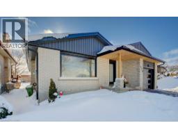 328 THE COUNTRY Way - 3