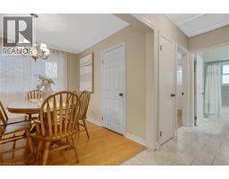 14 HEARTH Crescent - 23