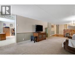 14 HEARTH Crescent - 32