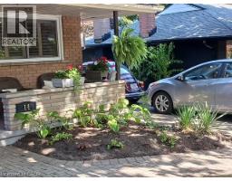 14 HEARTH Crescent - 49