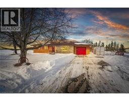 28 MAIN Avenue W - 1