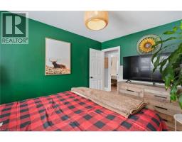 28 MAIN Avenue W - 33