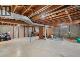 28 MAIN Avenue W - 37