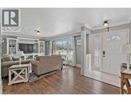 28 MAIN Avenue W - 5