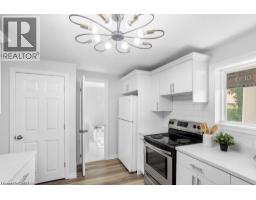 89 TALBOT Street S - 13