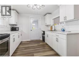 89 TALBOT Street S - 14