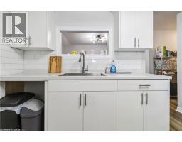 89 TALBOT Street S - 16