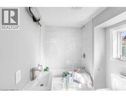 89 TALBOT Street S - 20