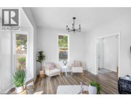 89 TALBOT Street S - 9