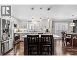 31 DAYMAN Court - 12