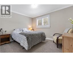 31 DAYMAN Court - 17