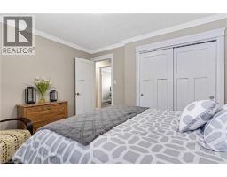 31 DAYMAN Court - 18