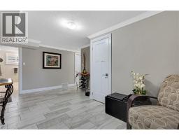 31 DAYMAN Court - 25