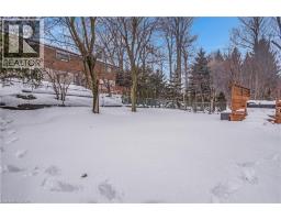 31 DAYMAN Court - 37