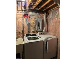 168 WHITTAKER Crescent - 15