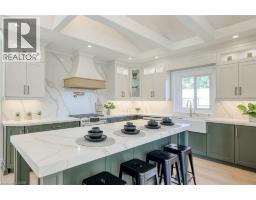 152 BLANDFORD Street - 21