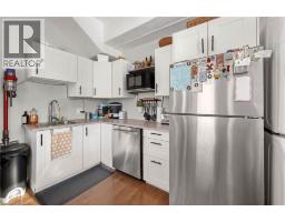 566-570 MAIN Street E - 17