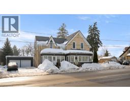 566-570 MAIN Street E - 4