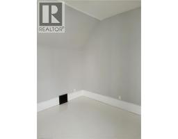 566-570 MAIN Street E - 42