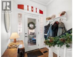 566-570 MAIN Street E - 8