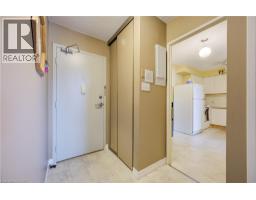 225 HARVARD Place UnitNo. 911 - 18