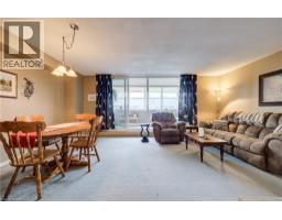 225 HARVARD Place UnitNo. 911 - 8