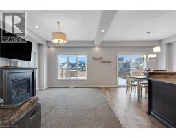 147 BROWN Street - 11