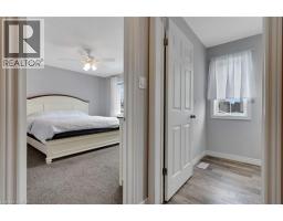 147 BROWN Street - 27