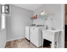 147 BROWN Street - 36