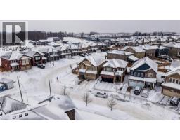 82 CASTLEBAY Street - 25