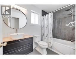 347 KEEWATIN Avenue - 11