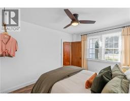 17 DAVIS Street W - 12