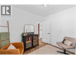 17 DAVIS Street W - 14