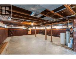 17 DAVIS Street W - 26