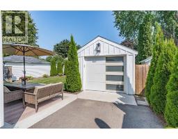 17 DAVIS Street W - 28