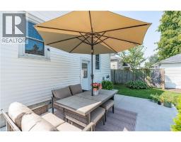 17 DAVIS Street W - 31