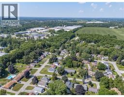 17 DAVIS Street W - 37