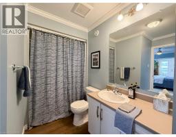 2017 ERIE Street - 12