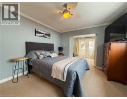 2017 ERIE Street - 14