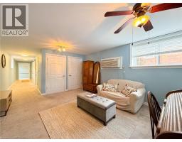 2017 ERIE Street - 32